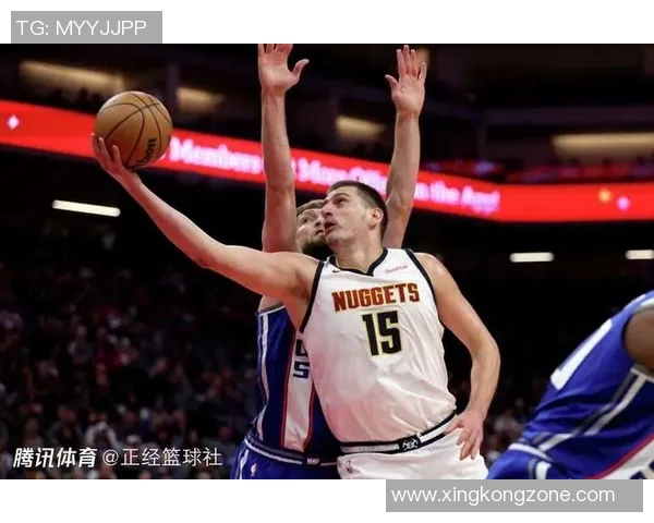 约基奇展现MVP风范18投12中豪取33分15板16助大三双并贡献3次抢断