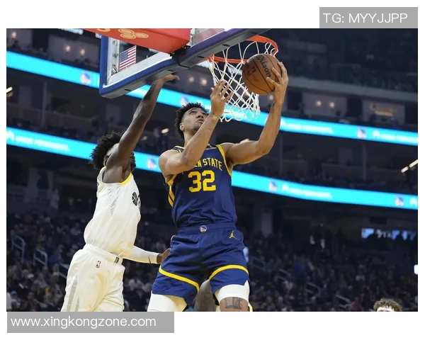 绝杀时刻爱德华兹展现关键球能力堪称顶尖存在