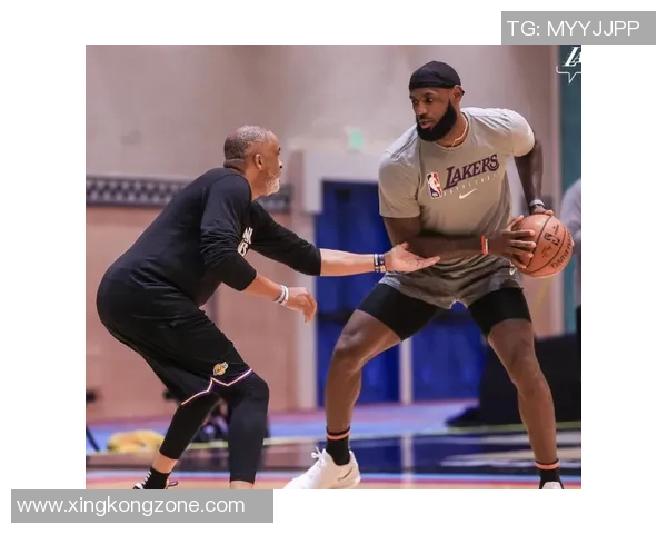 詹姆斯分享训练热情依然享受比赛乐趣如新秀般激动 詹姆斯分享训练热情依然享受比赛乐趣如新秀般激动