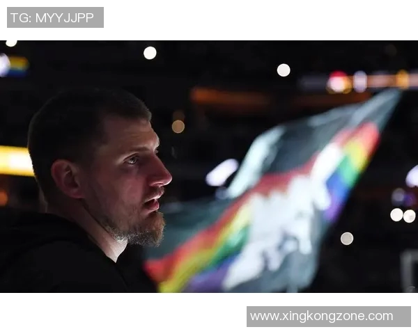 阿德巴约称赞约基奇真实球风强调其伟大之处不在假摔与造犯规